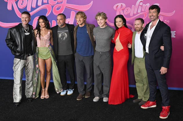 Matt Zingler, Dani Oliveros, Jeremy Garelick, Owen Wilson, Christian Convery, Christine Ko, Ryan Kroft und Will Phelps bei der Weltpremiere des Kinofilms Rolling Loud: The Movie im United Artists Theatre. Los Angeles, 30.09.2026