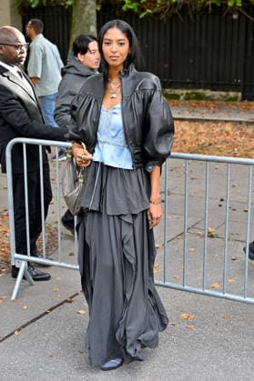 PFW Chloe Outside Arrivals JR Natalia Bryant arriving at the Chloe show during Paris Fashion Week, in Paris, France on 1 October 2026. Photo by Julien Reynaud APS-Medias ABACAPRESS.COM Paris France  Copyright: xReynaudxJulien APS-Medias ABACAx