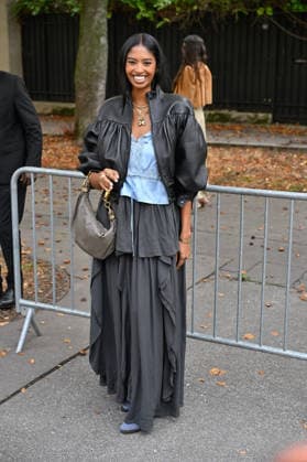 PFW Chloe Outside Arrivals JR Natalia Bryant arriving at the Chloe show during Paris Fashion Week, in Paris, France on 1 October 2026. Photo by Julien Reynaud APS-Medias ABACAPRESS.COM Paris France  Copyright: xReynaudxJulien APS-Medias ABACAx
