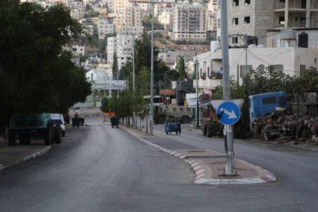 Israeli Security Forces Deploy in Nablus During Jewish Visit Israeli security forces deploy in the streets of the West Bank city of Nablus in the early hours of October 1, 2026, to provide protection for Jewish visitors entering Joseph’s Tomb to pray. Photo by Mohammed Nasser apaimages Nablus West Bank Palestinian Territory 011026_Nablus_MN_00(1) Copyright: xapaimagesxMohammedxNasserx xapaimagesx