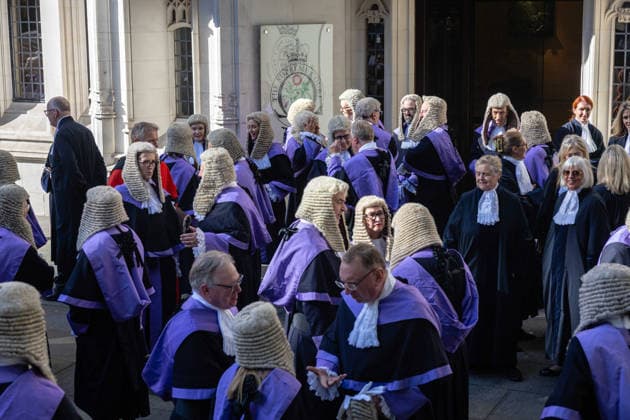 Judges Procession from the Supreme Court to Westminster Abbey, London, UK 1 October 2026 Judges and members of the legal profession walk from the Supreme Court across Parliament Square to Westminster Abbey in London, UK, on 1 October 2026, for a service marking the start of the new legal year in a tradition dating back to 1897., Credit:PETE SPELLER Avalon  Copyright: xPETExSPELLERx xAvalonx 1139759471