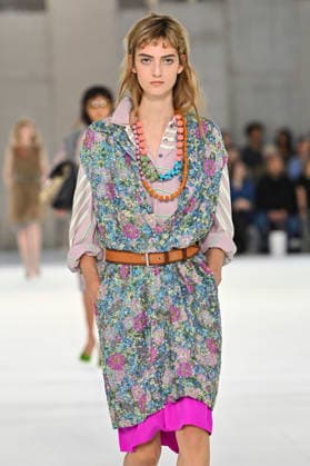 Dries Van Noten Women s Ready-to-Wear Spring Summer 2027 Collection Fashion Show during Paris Fashion Week, September 30, 2026 Dries Van Noten Women’s Ready-to-Wear Spring Summer 2027 Collection Fashion Show, during Paris Fashion Week, September 30, 2026, Paris, France  Copyright: xAgencex xBestimagexAgencex xBestimagex