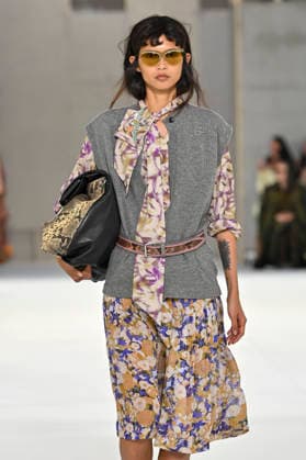 Dries Van Noten Women s Ready-to-Wear Spring Summer 2027 Collection Fashion Show during Paris Fashion Week, September 30, 2026 Dries Van Noten Women’s Ready-to-Wear Spring Summer 2027 Collection Fashion Show, during Paris Fashion Week, September 30, 2026, Paris, France  Copyright: xAgencex xBestimagexAgencex xBestimagex