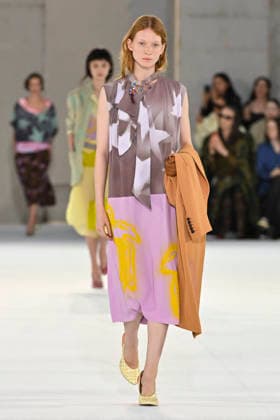 Dries Van Noten Women s Ready-to-Wear Spring Summer 2027 Collection Fashion Show during Paris Fashion Week, September 30, 2026 Dries Van Noten Women’s Ready-to-Wear Spring Summer 2027 Collection Fashion Show, during Paris Fashion Week, September 30, 2026, Paris, France  Copyright: xAgencex xBestimagexAgencex xBestimagex