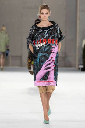 Dries Van Noten Women s Ready-to-Wear Spring Summer 2027 Collection Fashion Show during Paris Fashion Week, September 30, 2026 Dries Van Noten Women’s Ready-to-Wear Spring Summer 2027 Collection Fashion Show, during Paris Fashion Week, September 30, 2026, Paris, France  Copyright: xAgencex xBestimagexAgencex xBestimagex