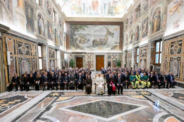 ITALY - PRIVATE AUDIENCE - VATICAN-2026 10 1 Italy, Rome, Vatican, 2026 10 1 Pope Leo XIV receives Delegation from the Hera Group in a private audience at The Vatican . EDITORIAL USE ONLY - NO BOOKS Copyright: xVATICANxMEDIA xCatholicxPressxPhotox