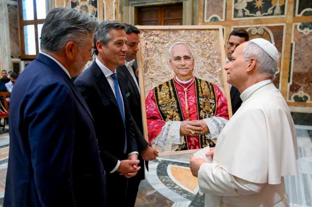 ITALY - PRIVATE AUDIENCE - VATICAN-2026 10 1 Italy, Rome, Vatican, 2026 10 1 Pope Leo XIV receives Delegation from the Hera Group in a private audience at The Vatican . EDITORIAL USE ONLY - NO BOOKS Copyright: xVATICANxMEDIA xCatholicxPressxPhotox