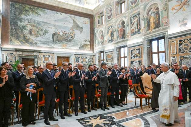 ITALY - PRIVATE AUDIENCE - VATICAN-2026 10 1 Italy, Rome, Vatican, 2026 10 1 Pope Leo XIV receives Delegation from the Hera Group in a private audience at The Vatican . EDITORIAL USE ONLY - NO BOOKS Copyright: xVATICANxMEDIA xCatholicxPressxPhotox