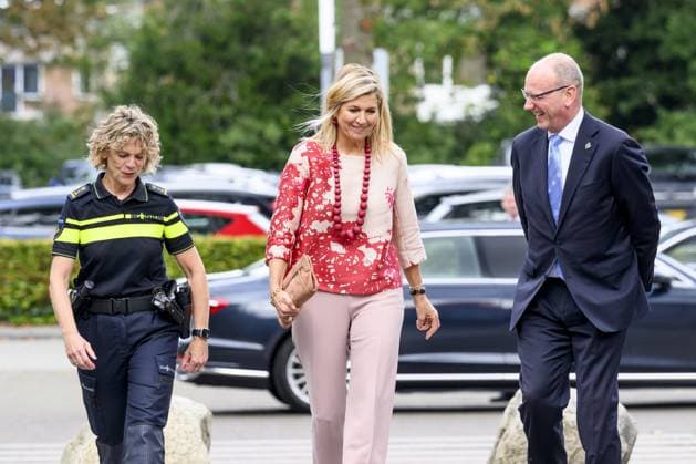 Apeldoorn, The Netherlands, 2026-10-01 14:03:48 APELDOORN, 01-10-2026, Police Academy. Queen Maxima visits the Police Academy in Apeldoorn in the context of financially sound employership. With over 67,000 employees, the National Police is one of the largest employers in the Netherlands and a member of the Foundation for Financially Healthy Netherlands (SFGN). Queen Maxima is honorary chair of this foundation. PHOTO: NLBeeld Patrick van Emst Credit: NL Beeld Patrick van Emst  Copyright: xx x