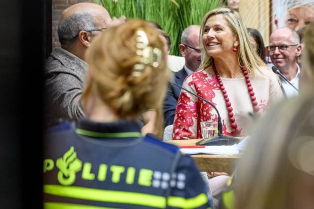 Apeldoorn, The Netherlands, 2026-10-01 14:07:36 APELDOORN, 01-10-2026, Police Academy. Queen Maxima visits the Police Academy in Apeldoorn in the context of financially sound employership. With over 67,000 employees, the National Police is one of the largest employers in the Netherlands and a member of the Foundation for Financially Healthy Netherlands (SFGN). Queen Maxima is honorary chair of this foundation. PHOTO: NLBeeld Patrick van Emst Credit: NL Beeld Patrick van Emst  Copyright: xx x