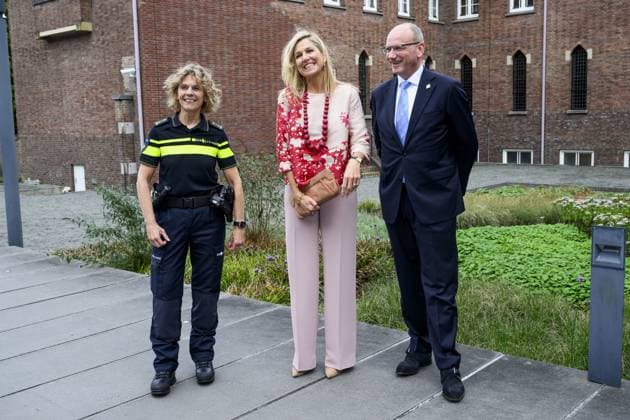 Apeldoorn, The Netherlands, 2026-10-01 14:01:30 APELDOORN, 01-10-2026, Police Academy. Queen Maxima visits the Police Academy in Apeldoorn in the context of financially sound employership. With over 67,000 employees, the National Police is one of the largest employers in the Netherlands and a member of the Foundation for Financially Healthy Netherlands (SFGN). Queen Maxima is honorary chair of this foundation. PHOTO: NLBeeld Patrick van Emst Credit: NL Beeld Patrick van Emst  Copyright: xx x