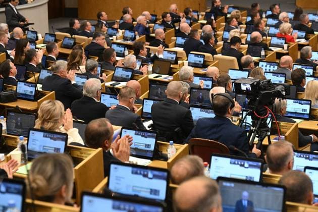 Moscow. The first session of the ninth State Duma of the Russian Federation. Deputies during Russian President Vladimir Putin s address. KomsomolskayaxPravda