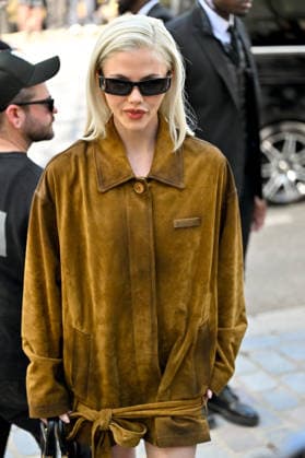 PFW Balenciaga Outside Arrivals JR Hayes Warner arriving at the Balenciaga show during Paris Fashion Week, in Paris, France on 1 October 2026. Photo by Julien Reynaud APS-Medias ABACAPRESS.COM Paris France  Copyright: xReynaudxJulien APS-Medias ABACAx