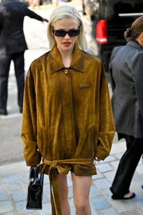 PFW Balenciaga Outside Arrivals JR Hayes Warner arriving at the Balenciaga show during Paris Fashion Week, in Paris, France on 1 October 2026. Photo by Julien Reynaud APS-Medias ABACAPRESS.COM Paris France  Copyright: xReynaudxJulien APS-Medias ABACAx