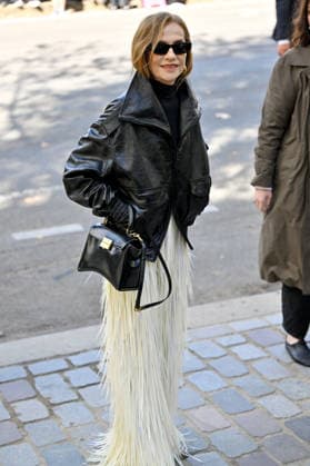 PFW Balenciaga Outside Arrivals JR Isabelle Huppert arriving at the Balenciaga show during Paris Fashion Week, in Paris, France on 1 October 2026. Photo by Julien Reynaud APS-Medias ABACAPRESS.COM Paris France  Copyright: xReynaudxJulien APS-Medias ABACAx