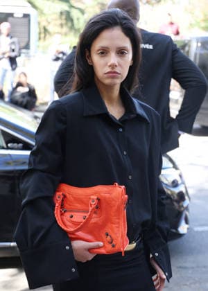 Noee Abita at the arrivals for the Balenciaga Spring Summer 2027 Women’s Ready-to-Wear collection show during Paris Fashion Week (PFW) at the Tennis Club de Paris, France, on October 1, 2026. Denis Guignebourg, Bestimage. Arrivals at the Balenciaga fashion show as part of Paris RTW Spring Summer 2027 Fashion Week, held at the Tennis Club de Paris on October 1, 2026, in Paris, France. Paris, France  Copyright: xDenisxGuignebourgx xBestimagexDenisxGuignebourgx xBestimagex
