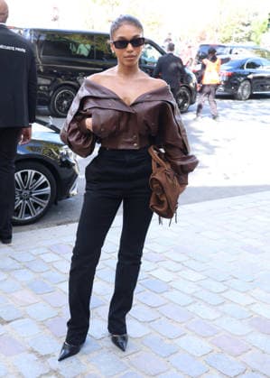 Lori Harvey arrives at the Balenciaga Spring Summer 2027 Women’s Ready-to-Wear fashion show during Paris Fashion Week (PFW) at the Tennis Club de Paris, France, on October 1, 2026. Denis Guignebourg, Bestimage. Arrivals at the Balenciaga fashion show as part of Paris RTW Spring Summer 2027 Fashion Week, held at the Tennis Club de Paris on October 1, 2026, in Paris, France. Paris, France  Copyright: xDenisxGuignebourgx xBestimagexDenisxGuignebourgx xBestimagex