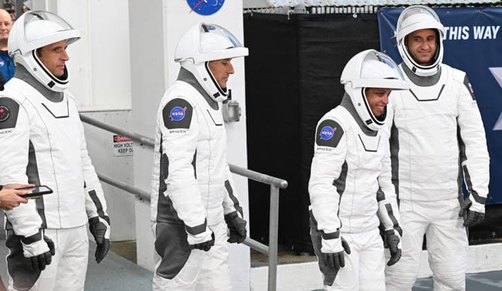SpaceX Prepares to Launch Crew-13 Mission for NASA from Cape Canaveral, Florida CAPE CANAVERAL, FLORIDA, UNITED STATES - OCTOBER 1: (L-R) Canadian Space Agency astronaut Joshua Kutryk, NASA astronauts Luke Delaney and Jessica Watkins, and Roscosmos cosmonaut Sergey Teteryatnikov walk out from the Neil Armstrong Operations and Checkout Building at the Kennedy Space Center ahead of their scheduled launch aboard a SpaceX Falcon 9 rocket on October 1, 2026 in Cape Canaveral, Florida. The Crew-13 astronauts will launch from pad 40 at Cape Canaveral Space Force Station for a six month mission to the International Space Station. Paul Hennesy Anadolu Florida United States. Editorial use only. Please get in touch for any other usage.  Copyright: x2026xAnadoluxPaulxHennesyx
