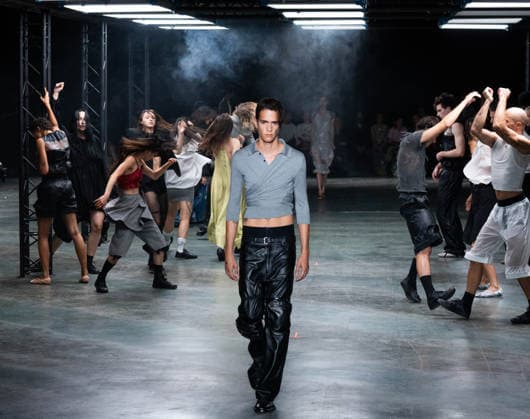 Paris Fashion Week Women s Wear SPRING SUMMER 2027 Collection by ALAINPAUL, October 1, 2026, photography by Sylvie Lefort, MAXPPP 01 10 2026 @Sylvie Lefort Photography MAXPPP 10 01 26 Models showcase designs from the ALAINPAUL Women’s Spring Summer 2027 collection during Paris Fashion Week in Paris, France, October 1, 2026. The presentation of the women’s collections took place from September 28 to October 6, 26  Copyright: xMAXPPPxsylviexlefortxphotographyx LFR202610019461 LFR202610019461