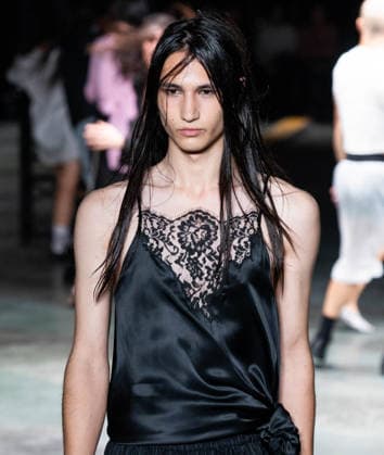 Paris Fashion Week Women s Wear SPRING SUMMER 2027 Collection by ALAINPAUL, October 1, 2026, photography by Sylvie Lefort, MAXPPP 01 10 2026 @Sylvie Lefort Photography MAXPPP 10 01 26 Models showcase designs from the ALAINPAUL Women’s Spring Summer 2027 collection during Paris Fashion Week in Paris, France, October 1, 2026. The presentation of the women’s collections took place from September 28 to October 6, 26  Copyright: xMAXPPPxsylviexlefortxphotographyx LFR202610019474 LFR202610019474