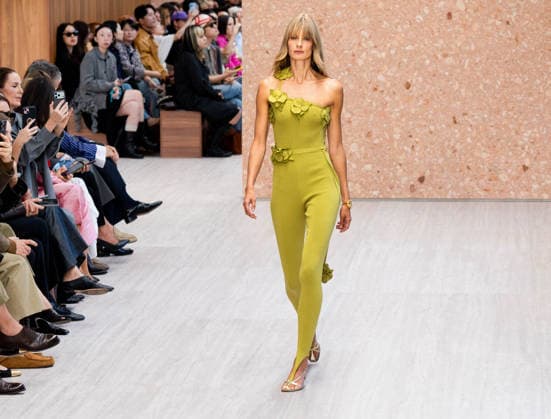 Paris Fashion Week: CHLOÉ Women s Spring Summer 2027 Collection, October 1, 2026; Photography by Sylvie Lefort; MAXPPP 01 10 2026 @Sylvie Lefort Photography MAXPPP 10 01 26 Models showcase designs from the CHLOE Women’s Spring Summer 2027 collection during Paris Fashion Week in Paris, France, October 1, 2026. The women’s collections were presented from September 28 to October 6, 26  Copyright: xmaxpppxsylviexlefortxphotographyx LFR202610019544 LFR202610019544