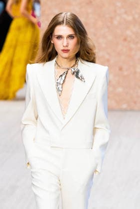 Paris Fashion Week: CHLOÉ Women s Spring Summer 2027 Collection, October 1, 2026; Photography by Sylvie Lefort; MAXPPP 01 10 2026 @Sylvie Lefort Photography MAXPPP 10 01 26 Models showcase designs from the CHLOE Women’s Spring Summer 2027 collection during Paris Fashion Week in Paris, France, October 1, 2026. The women’s collections were presented from September 28 to October 6, 26  Copyright: xmaxpppxsylviexlefortxphotographyx LFR202610019559 LFR202610019559