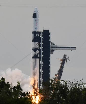 SpaceX Launches Crew-13 Mission for NASA from Cape Canaveral, Florida CAPE CANAVERAL, FLORIDA, UNITED STATES - OCTOBER 1: NASA astronauts Jessica Watkins and Luke Delaney, Canadian Space Agency astronaut Joshua Kutryk, and Roscosmos cosmonaut Sergey Teteryatnikov lift off from pad 40 at Cape Canaveral Space Force Station aboard a SpaceX Falcon 9 rocket on October 1, 2026 in Cape Canaveral, Florida. The Crew-13 mission will take the crew of four to the International Space Station for six months. Paul Hennesy Anadolu Florida United States. Editorial use only. Please get in touch for any other usage.  Copyright: x2026xAnadoluxPaulxHennesyx
