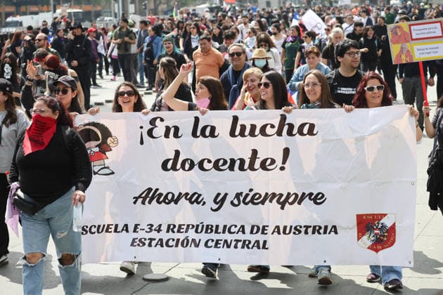 Santiago, October 1, 2026—The Chilean Student Confederation and social organizations are calling for a national strike in Santiago and other regions, demanding resources for public education as part of the debate on the 2027 Budget Bill. Dragomir Yankovic Aton Chile, Santiago, Chile Aton 1195917  Copyright: DRAGOMIRxYANKOVIC ATONxCHILE