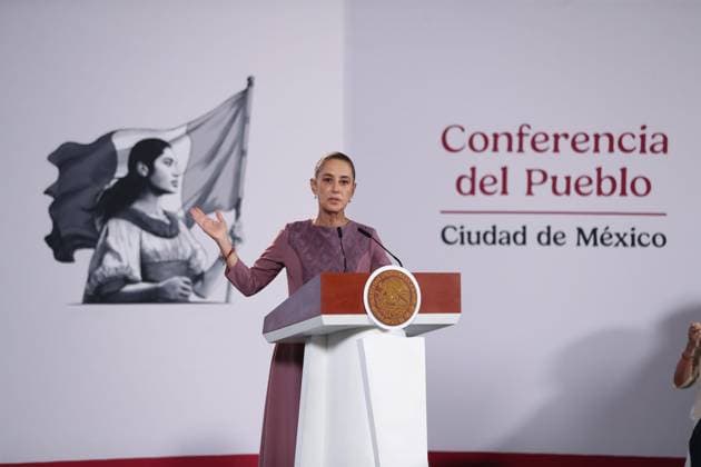 October 1, 2026: TO-45304- CIUDAD DE MEXICO,2026& x2013;10-01. President Claudia Sheinbaum Pardo leads her morning press conference at the National Palace, marking two years in office. Legal Advisor Luisa Maria Alcalde denies that proposed reforms to the Penal Code and Industrial Property Law restrict freedom of expression, while Rosaura Ruiz presents the Second Report for the Ministry of Science, Humanities, Technology and Innovation. Clasos.com.mx  - ZUMAcs4_ 20261001_faa_cs4_018 Copyright: xLuisxMarinx