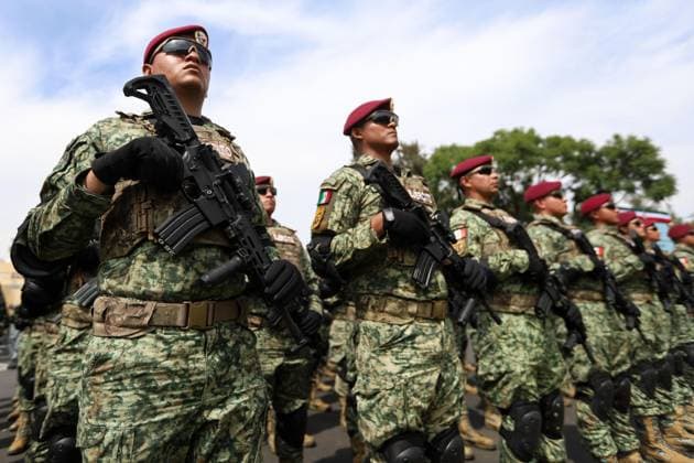 October 1, 2026: TO-45307- Ciudad de M& xe9;xico. 2026-10 -1. 205th anniversary of the creation of the Ministry of War and Navy in the Plaza de la Lealtad of the Ministry of National Defense of Mexico City. Alejandro God& xcd;nez Clasos.com.mx  - ZUMAcs4_ 20261001_faa_cs4_185 Copyright: xAlejandroxGod& Xed;Nezx