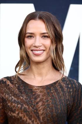 World Premiere Of Netflix s Animals Taylor Cooper at the World Premiere Of Netflix s Animals held at Westwood Village Theater on October 1, 2026 in Westwood, Los Angeles, California, United States. Westwood California United States Copyright: xXavierxCollin ImagexPressxAgencyx