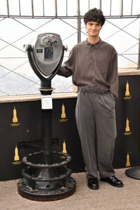 NEW YORK, NY- OCTOBER 1: Arthur Conti pictured during a visit to he Empire State Building Ahead of the Release of Mike Flannigan s Carrie on October 1, 2026 in New York City. Copyright: xmpi099 MediaPunchx