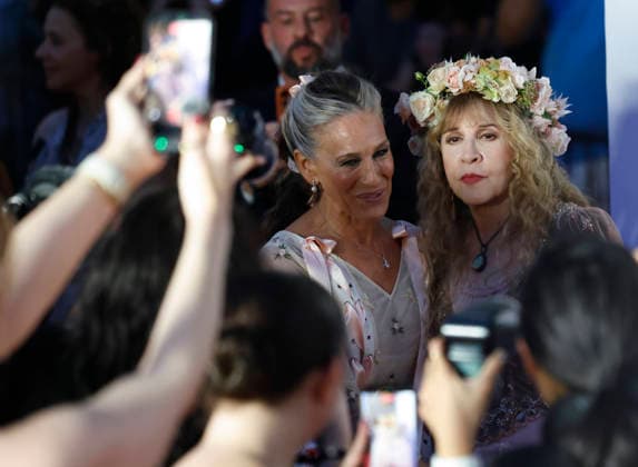Sarah Jessica Parker and Stevie Nicks arrive on the red carpet at the New York City Ballet 2026 Fall Fashion Gala at David H. Koch Theater, Lincoln Center on Thursday, October 1, 2026 in New York City.  NYP20261001104 JOHNxANGELILLO