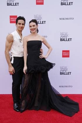 Roman Mejia, Tiler Peck at arrivals for New York City Ballet 2026 Fall Fashion Gala, David H. Koch Theater at Lincoln Center, New York, NY, October 01, 2026. Photo By: Kristin Callahan Everett Collection New York City Ballet 2026 Fall Fashion Gala PUBLICATIONXNOTxINxCANxCHNxFRAxITAxJPNxNORxPOLxRUSxESPxUKxUSA