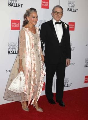 October 1, 2026, New York, New York, USA: Actors SARAH JESSICA PARKERÃäand MATTHEW BRODERICK seen during the red carpet arrivals for the New York City Fall Ballet Fall 2026 Gala held at the David Koch Theater at Lincoln Center. New York USA  - ZUMAk03_ 20261001_zaf_k03_051 Copyright: xNancyxKaszermanx