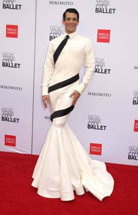October 1, 2026, New York, New York, USA: Dancer GILBERT BOLDEN III seen during the red carpet arrivals for the New York City Fall Ballet Fall 2026 Gala held at the David Koch Theater at Lincoln Center. New York USA  - ZUMAk03_ 20261001_zaf_k03_005 Copyright: xNancyxKaszermanx