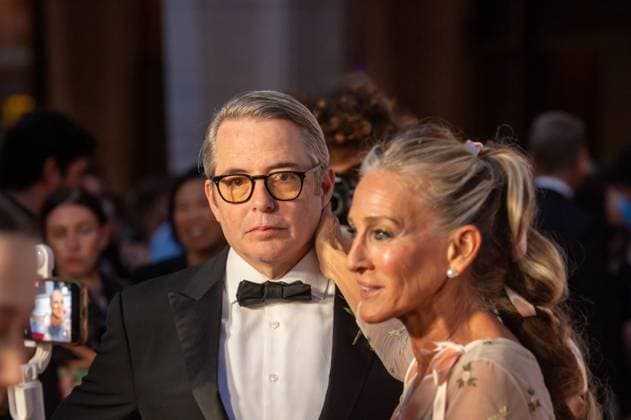 October 1, 2026, New York, New York, United States: (L-R) Matthew Broderick and Sarah Jessica Parker attend.The New York City Ballet 2026 Fall Gala at David H. Koch Theater, Lincoln Center on October 01, 2026 in New York City. New York United States  - ZUMAs197 20261001_aaa_s197_940 Copyright: xRonxAdarx