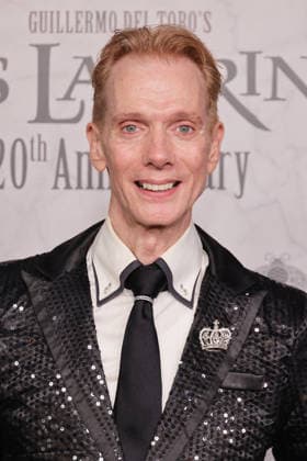 Pan™s Labyrinth 20th Anniversary Doug Jones attends the 20th Anniversary Carpet of Pan s Labyrinth at Academy Museum of Motion Pictures on October 01, 2026 in Los Angeles, California. Los Angeles Academy Museum California USA Copyright: xCraSH imageSPACEx