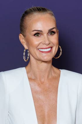 Messika Spring Summer 2027 Fashion Show during Paris Fashion Week: Celebrity Arrivals—Laeticia Hallyday 460109 October 1, 2026, Paris, France  Copyright: xSebastienxFremontx xStarfacex STAR_460109_080