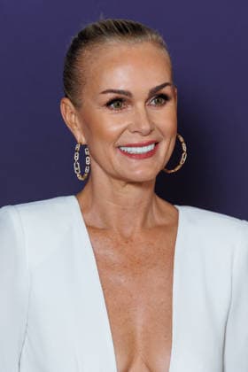 Messika Spring Summer 2027 Fashion Show during Paris Fashion Week: Celebrity Arrivals—Laeticia Hallyday 460109 October 1, 2026, Paris, France  Copyright: xSebastienxFremontx xStarfacex STAR_460109_081