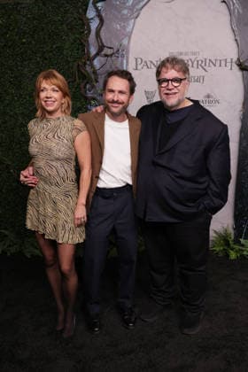Pan™s Labyrinth 20th Anniversary Mary Elizabeth Ellis, Charlie Day, and Guillermo del Toro attend the 20th Anniversary Carpet of Pan s Labyrinth at Academy Museum of Motion Pictures on October 01, 2026 in Los Angeles, California. Los Angeles Academy Museum California USA Copyright: xCraSH imageSPACEx