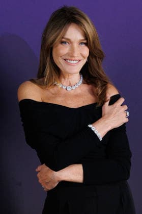 Messika Spring Summer 2027 Fashion Show during Paris Fashion Week: Celebrity Arrivals—Carla Bruni Tedeschi 460109 October 1, 2026, Paris, France  Copyright: xSebastienxFremontx xStarfacex STAR_460109_237