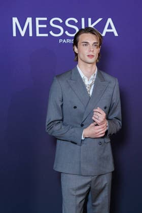 Messika Spring Summer 2027 Fashion Show During Paris Fashion Week: Celebrity Arrivals Nils Kusel 460109 October 1, 2026 Paris, France  Copyright: xSebastienxFremontx xStarfacex STAR_460109_288
