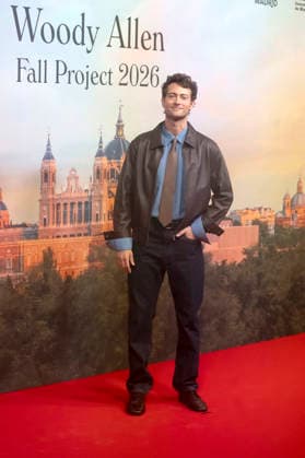 Peter Vives beim offiziellen Empfang zum Drehstart des Woody Allen Fall Project 2026 in den Teatros del Canal. Madrid, 01.10.2026