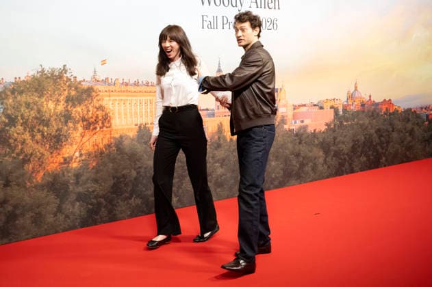 Woody Allen und Peter Vives beim offiziellen Empfang zum Drehstart des Woody Allen Fall Project 2026 in den Teatros del Canal. Madrid, 01.10.2026