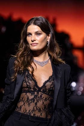 Isabeli Fontana at the Messika Terres de Contrastes fashion show on the sidelines of the Spring Summer 2027 Ready-to-Wear collections during Paris Fashion Week (PFW) on October 1, 2026, in Paris, France. Messika’s Terres de Contrastes fashion show on the sidelines of the Spring Summer 2027 Ready-to-Wear collections during Paris Fashion Week (PFW) on October 1, 2026, in Paris, France  Copyright: xAgencex xBestimagexAgencex xBestimagex