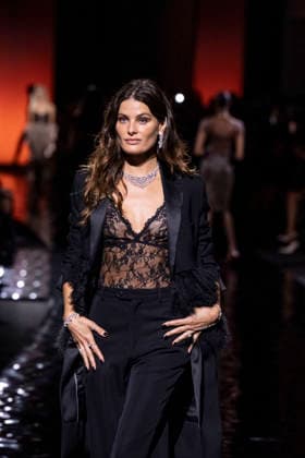 Isabeli Fontana at the Messika Terres de Contrastes fashion show on the sidelines of the Spring Summer 2027 Ready-to-Wear collections during Paris Fashion Week (PFW) on October 1, 2026, in Paris, France Messika’s Terres de Contrastes fashion show on the sidelines of the Spring Summer 2027 Ready-to-Wear collections during Paris Fashion Week (PFW) on October 1, 2026, in Paris, France  Copyright: xAgencex xBestimagexAgencex xBestimagex