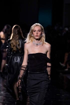 Messika’s Terres de Contrastes fashion show, held alongside the Spring Summer 2027 Ready-to-Wear collections during Paris Fashion Week (PFW) on October 1, 2026, in Paris, France. Messika’s Terres de Contrastes fashion show held on the sidelines of the Spring Summer 2027 Ready-to-Wear collections during Paris Fashion Week (PFW) on October 1, 2026, in Paris, France  Copyright: xAgencex xBestimagexAgencex xBestimagex