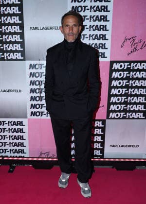 Sebastien Jondeau: Photocall from the Karl Lagerfeld: From Paris with Love event at the Karl Lagerfeld Boutique in Paris on October 1, 2026. KARL LAGERFELD celebrates its Fall Winter 2026 campaign with Paris Hilton, Kit Butler, and NOT KARL, the newest member of the House’s universe. For this private event in Saint-Germain-des-Prés, Paris Hilton will be joined by NOT KARL to mark this new chapter—an immersive experience in the world of KARL LAGERFELD, blending fashion, creativity, and the House’s heritage. Denis Guignebourg Bestimage The Karl Lagerfeld x Paris Hilton party during Paris RTW Spring Summer 2027 Fashion Week on October 1, 2026, in Paris, France. Paris, France  Copyright: xDenisxGuignebourgx xBestimagexDenisxGuignebourgx xBestimagex