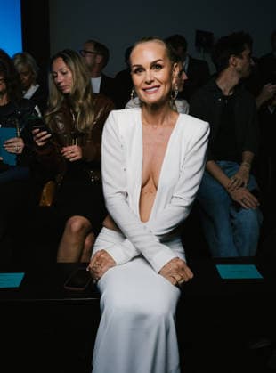 Laeticia Hallyday at the Messika Spring Summer 2027 Women’s Ready-to-Wear Collection fashion show during Paris Fashion Week (PFW) at the Grand Palais on October 1, 2026. Sam Delpech, Bestimage. Celebrities at Messika’s Spring Summer 2027 Women’s Ready-to-Wear Collection fashion show at Paris Fashion Week (PFW) at the Grand Palais on October 1, 2026, Paris, France  Copyright: xSamxDelpechx xBestimagexSamxDelpechx xBestimagex